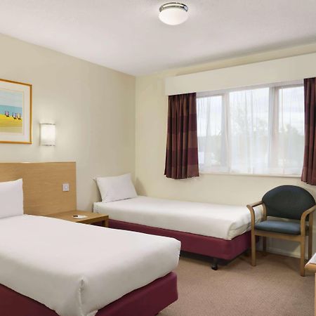Days Inn Hotel Warwick South - Southbound M40 Ashorne Esterno foto