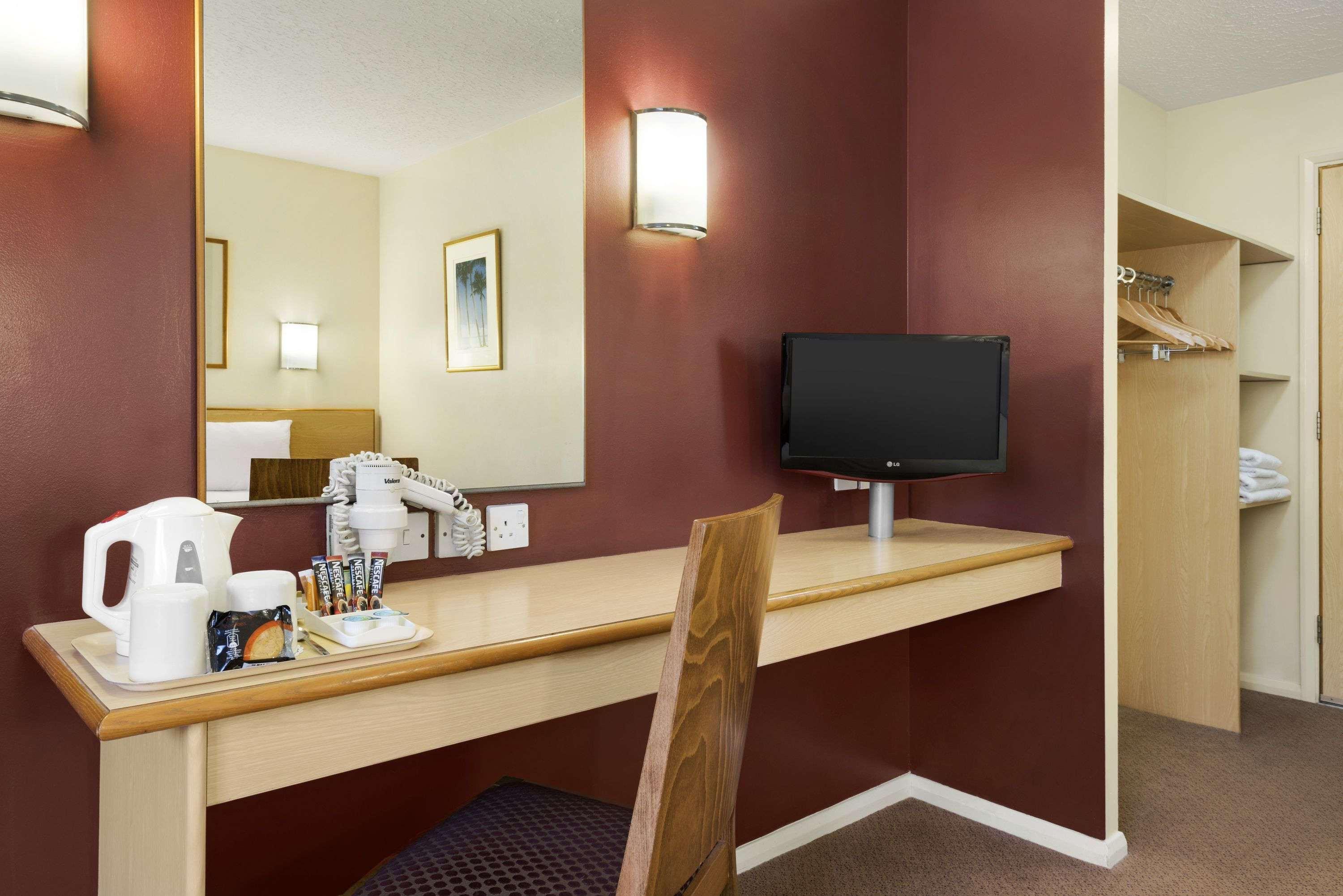 Days Inn Hotel Warwick South - Southbound M40 Ashorne Esterno foto