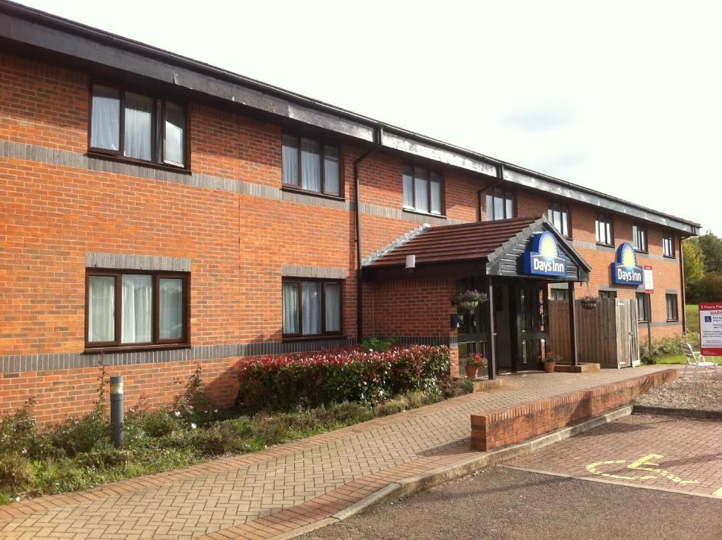 Days Inn Hotel Warwick South - Southbound M40 Ashorne Esterno foto